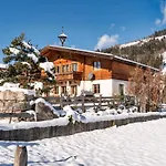 Kitz Boutique Am Lift Chalet *